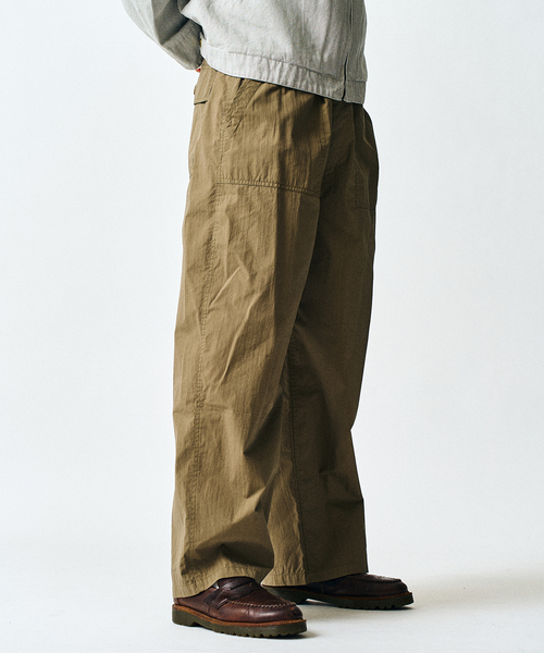 417 EDIFICE(フォーワンセブンエディフィス)の「GM M47 CURVE BAKER PANT / ベイカーパンツ(チノパンツ・メンズ・ホワイト/カーキ・SMALL/MEDIUM/LARGE)」の9枚目の写真