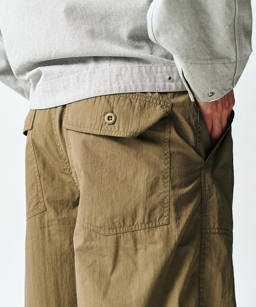 417 EDIFICE(フォーワンセブンエディフィス)の「GM M47 CURVE BAKER PANT / ベイカーパンツ(チノパンツ・メンズ・ホワイト/カーキ・SMALL/MEDIUM/LARGE)」の7枚目の写真