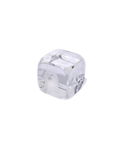 A BATHING APE(アベイシングエイプ)の「APE HEAD CRYSTAL DICE WEIGHT(その他雑貨・メンズ・クリア・FREE)」の1枚目の写真