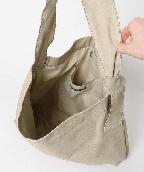 KBF(ケイビーエフ)の「キャンバスデザインBAG(ショルダーバッグ・レディース・グレー系その他/ベージュ・ONE)」の8枚目の写真