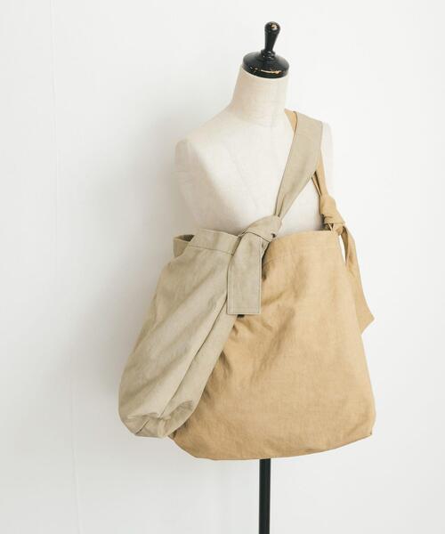 KBF(ケイビーエフ)の「キャンバスデザインBAG(ショルダーバッグ・レディース・グレー系その他/ベージュ・ONE)」の14枚目の写真