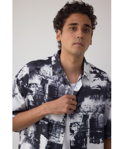 AZUL by moussy（アズールバイマウジー）の「ジョーゼットバリアスシャツ（シャツ/ブラウス・メンズ・ブラック系その他/ホワイト系その他/グレー系その他・MEDIUM/LARGE）」の4枚目の写真