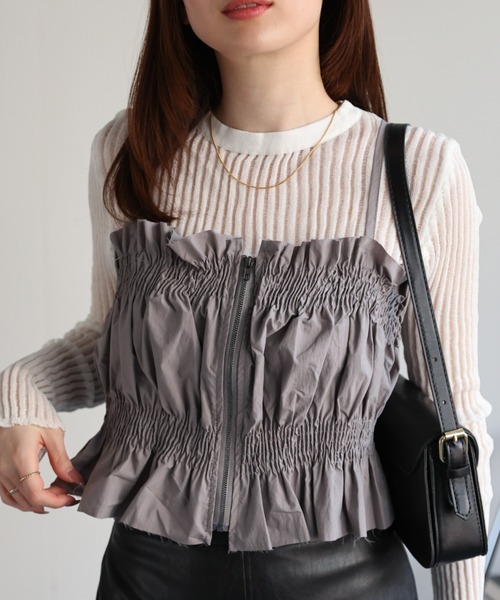 CREARE -LINO-（クレアーレリノ）の「〈レディース商品〉シャーリングビスチェ（チューブトップ・レディース・ベージュ/ホワイト/グレー/ブラック・FREE）」の4枚目の写真