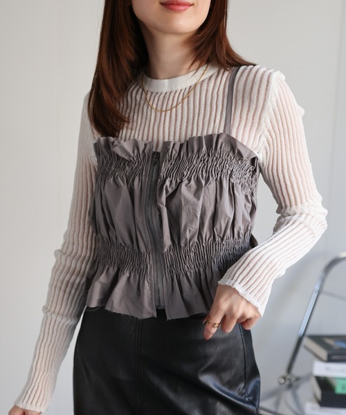 CREARE -LINO-（クレアーレリノ）の「〈レディース商品〉シャーリングビスチェ（チューブトップ・レディース・ベージュ/ホワイト/グレー/ブラック・FREE）」の5枚目の写真