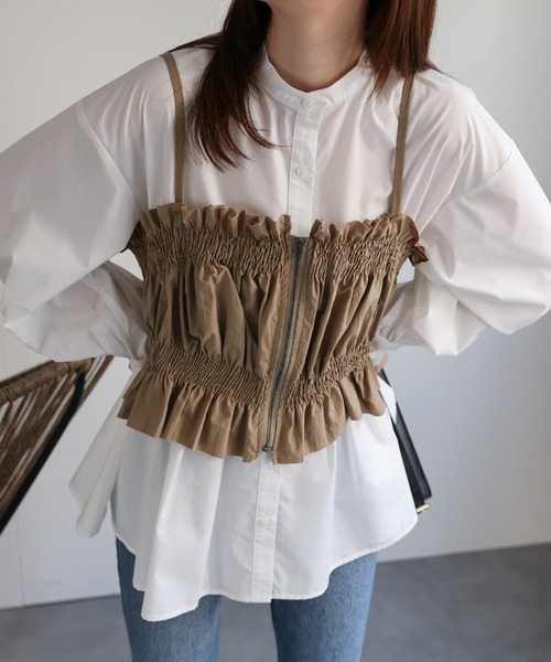 CREARE -LINO-（クレアーレリノ）の「〈レディース商品〉シャーリングビスチェ（チューブトップ・レディース・ベージュ/ホワイト/グレー/ブラック・FREE）」の6枚目の写真