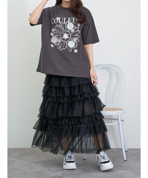 TDR 東京ディズニー パークアイコン 刺繍 シャツ ブラック M〜L セール】メニーフラワー刺繍Tシャツ(Tシャツ/カットソー