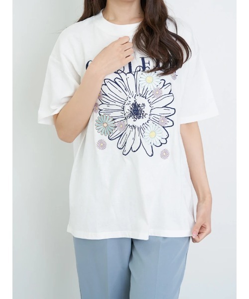 セール】メニーフラワー刺繍Tシャツ（Tシャツ/カットソー