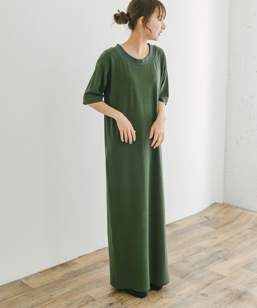 ITEMS URBANRESEARCH（アイテムズ アーバンリサーチ）の「セルフカットTシャツワンピース（ワンピース・レディース・ブラウン/グリーン/ホワイト系その他・FREE）」の11枚目の写真