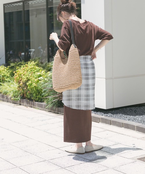 ITEMS URBANRESEARCH（アイテムズ アーバンリサーチ）の「セルフカットTシャツワンピース（ワンピース・レディース・ブラウン/グリーン/ホワイト系その他・FREE）」の19枚目の写真