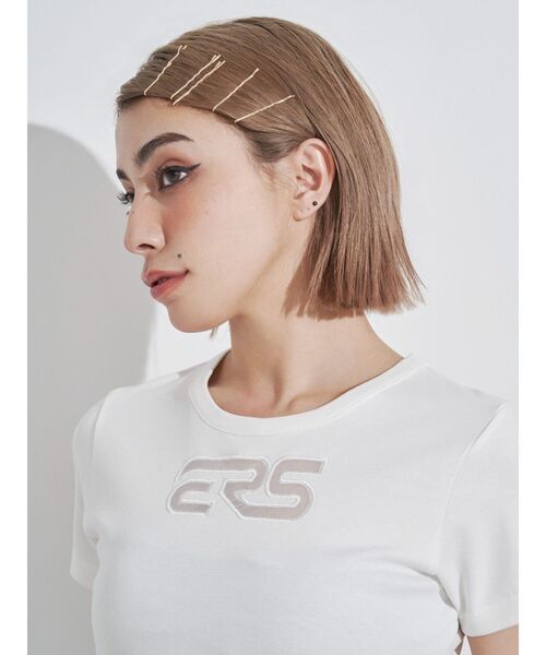 EVRIS（エヴリス）の「ERSカッティングショートTシャツ（Tシャツ/カットソー・レディース・ホワイト/レッド/ブラック・FREE）」の4枚目の写真
