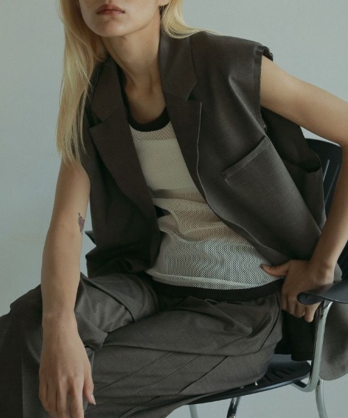 anuke／Cutoff Over Vest 36サイズ　ブラウン anuke（アンヌーク）の「anuke Cutoff Over Vest（ベスト）」 - WEAR