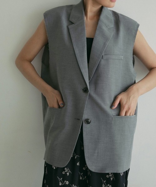 【試着のみ｝anuke CutOFF Over Vest 36 ànuke online store（アンヌーク） / Cutoff Over VestCutoff