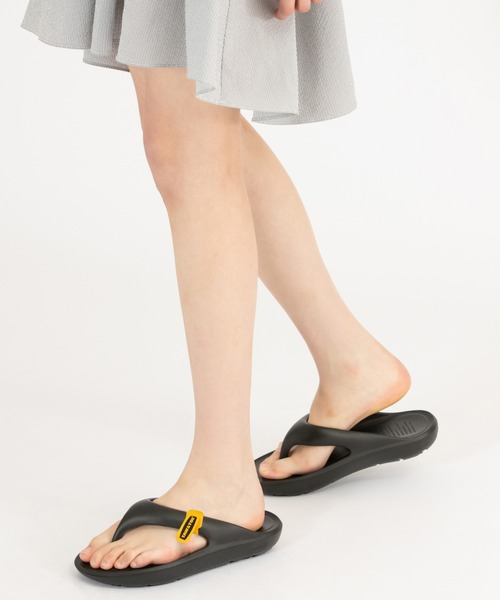 TAW&TOE(トーアンドトー)の「TAW&TOE/トーアンドトー/ZEROVITY Flip Flog OG(サンダル・レディース・ブラック/チャコールグレー/アイボリー系・S/M/L/2XL/XL/XS/XXS)」の20枚目の写真