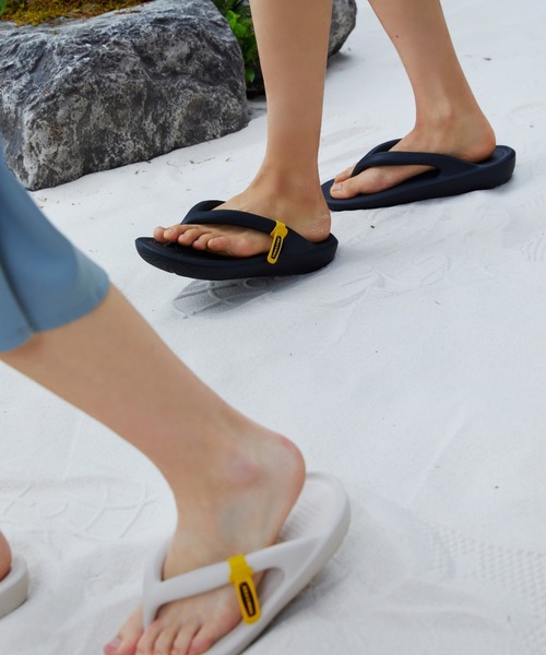 TAW&TOE(トーアンドトー)の「TAW&TOE/トーアンドトー/ZEROVITY Flip Flog OG(サンダル・レディース・ブラック/チャコールグレー/アイボリー系・S/M/L/2XL/XL/XS/XXS)」の15枚目の写真