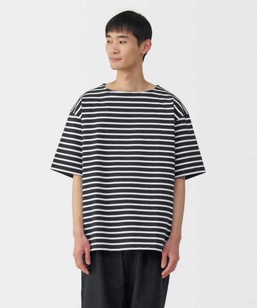 無印良品(ムジルシリョウヒン)の「紳士 洗いざらし太番手ボートネック五分袖Tシャツ(Tシャツ/カットソー・メンズ・カーキ系/ブラック系/ホワイト系/ネイビー系・L/M/S/XL)」の3枚目の写真