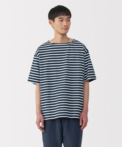 無印良品(ムジルシリョウヒン)の「紳士 洗いざらし太番手ボートネック五分袖Tシャツ(Tシャツ/カットソー・メンズ・カーキ系/ブラック系/ホワイト系/ネイビー系・L/M/S/XL)」の4枚目の写真