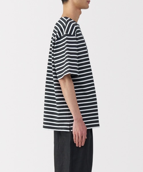 無印良品(ムジルシリョウヒン)の「紳士 洗いざらし太番手ボートネック五分袖Tシャツ(Tシャツ/カットソー・メンズ・カーキ系/ブラック系/ホワイト系/ネイビー系・L/M/S/XL)」の15枚目の写真