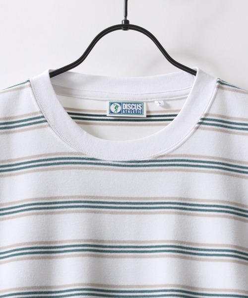 DISCUS（ディスカス）の「2026SS新色追加 DISCUS/ディスカス COOLMAX(R) ダンボールニット ロゴワッペン刺繍 ボーダー オーバーサイズ 半袖Tシャツ レディース メンズ（Tシャツ/カットソー・メンズ・ホワイト系その他/ブラック系その他/グレー系その他/グリーン系その他/グリーン系その他2/ホワイト系その他3/ベージュ系その他/ホワイト系その他2・LL/M/L）」の14枚目の写真