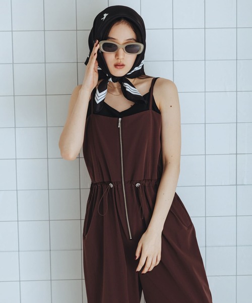 SENSE OF PLACE by URBAN RESEARCH（センスオブプレイスバイアーバンリサーチ）の「撥水UVカットウエストドローオールインワン（サロペット/オーバーオール・レディース・ブラウン/ベージュ/ブラック・MEDIUM/SMALL）」の5枚目の写真