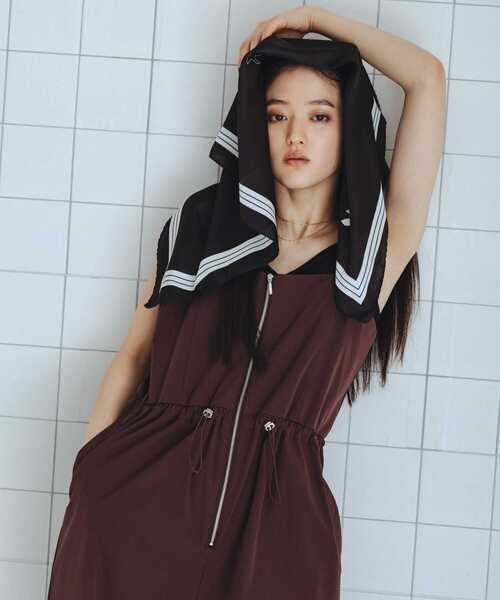 SENSE OF PLACE by URBAN RESEARCH（センスオブプレイスバイアーバンリサーチ）の「撥水UVカットウエストドローオールインワン（サロペット/オーバーオール・レディース・ブラウン/ベージュ/ブラック・MEDIUM/SMALL）」の10枚目の写真