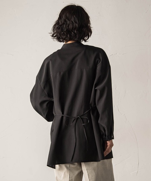la.f…（ラエフ）の「【biyori】シアーシャツ≪洗濯機で洗える≫（シャツ/ブラウス・レディース・イエロー/キャメル/ホワイト/ブラック・9号）」の12枚目の写真