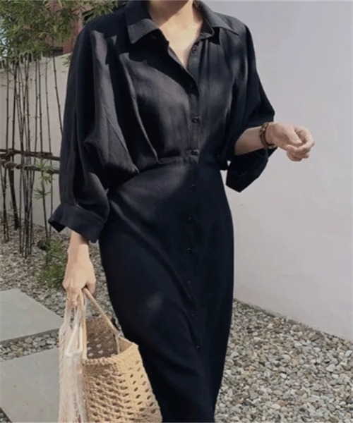 FREE STYLISTS(フリー スタイリスト)の「ウエスト切り替えタックロングシャツワンピース(シャツワンピース・レディース・ブラック/ベージュ・M/L)」の4枚目の写真