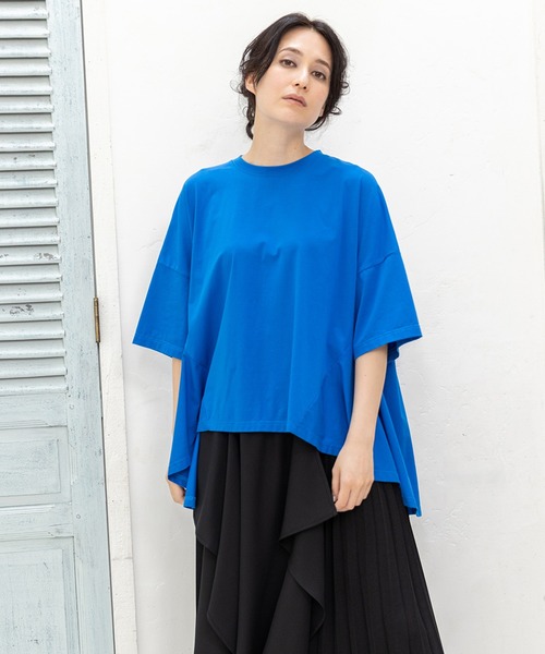 OSMOSIS（オズモーシス）の「バックフレアーTシャツ（Tシャツ/カットソー・レディース・ブラック/ホワイト/ブルー・ONE SIZE）」の3枚目の写真