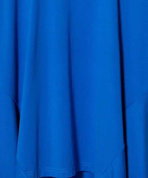 OSMOSIS（オズモーシス）の「バックフレアーTシャツ（Tシャツ/カットソー・レディース・ブラック/ホワイト/ブルー・ONE SIZE）」の7枚目の写真