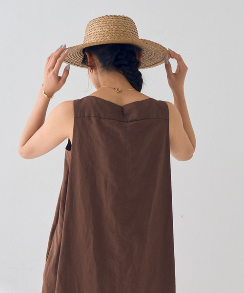 Rouge vif Anna(ルージュヴィフアンナ)の「麻混ノースリーブ後ろタックワンピース(ワンピース・レディース・ブラック/ブラウン・38/36)」の19枚目の写真