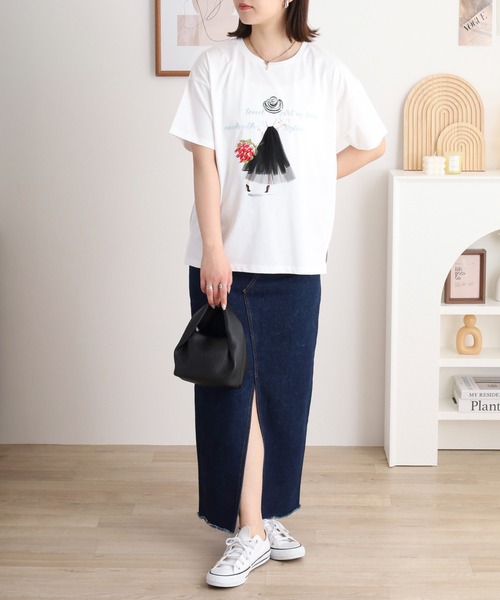 Anna Nicola(アンナニコラ)の「Anna Nicola ガールデザイン半袖Tシャツ(Tシャツ/カットソー・レディース・ネイビー/サックスブルー/オフホワイト・38)」の7枚目の写真
