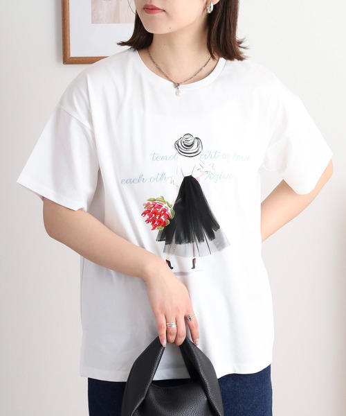 Anna Nicola(アンナニコラ)の「Anna Nicola ガールデザイン半袖Tシャツ(Tシャツ/カットソー・レディース・ネイビー/サックスブルー/オフホワイト・38)」の5枚目の写真