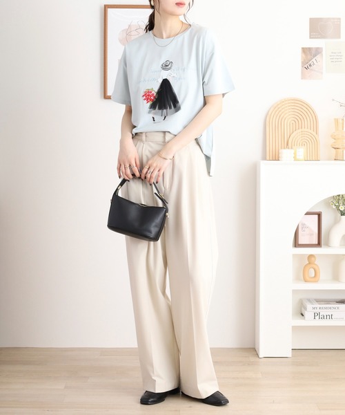 Anna Nicola(アンナニコラ)の「Anna Nicola ガールデザイン半袖Tシャツ(Tシャツ/カットソー・レディース・ネイビー/サックスブルー/オフホワイト・38)」の11枚目の写真