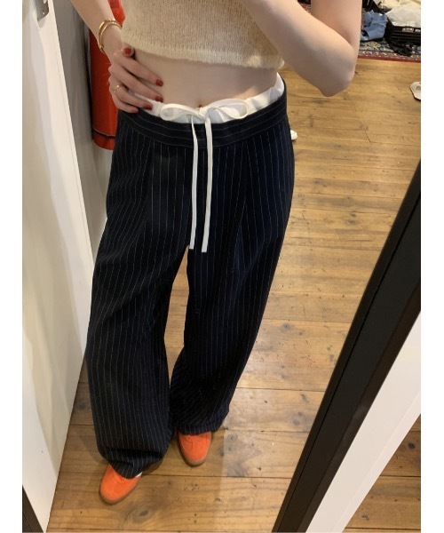 SALTMINT（ソルトミント）の「《韓国ファッション》細見ストレート涼感ピンストライプパンツ（スラックス・レディース・グレー/ブルー・S/M）」の13枚目の写真