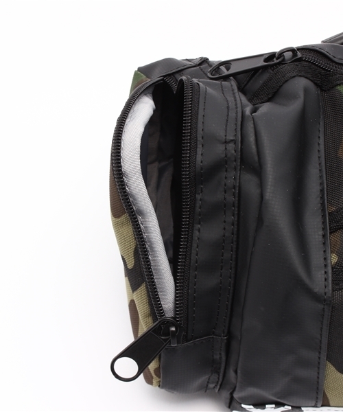 VENCEEXCHANGE(ヴァンスエクスチェンジ)の「LARKINS ラーキンスBODYBAG (ショルダーバッグ・メンズ・ダークグリーン/ブラック/ホワイト・FREE)」の12枚目の写真