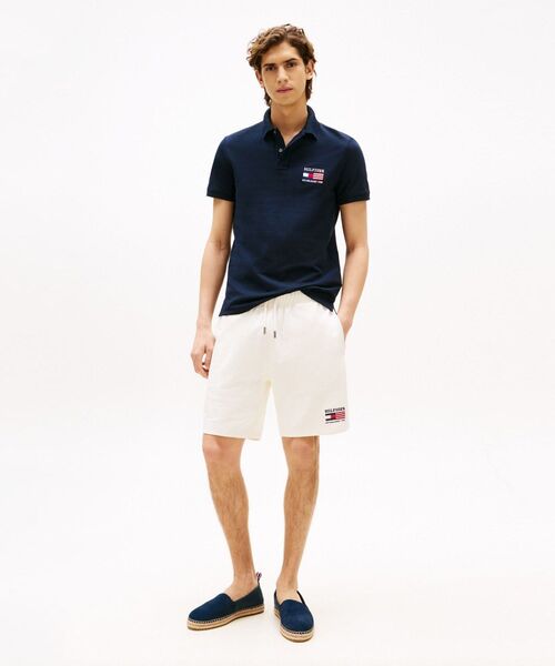 TOMMY HILFIGER(トミーヒルフィガー)の「ヒルフィガーフラッグレギュラーポロ(ポロシャツ・メンズ・ホワイト/ネイビー・X-LARGE/LARGE/MEDIUM/SMALL)」の4枚目の写真