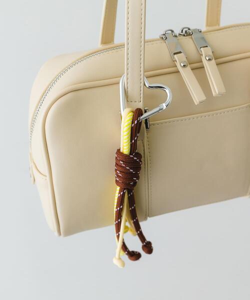 RODE SKO（ロデスコ）の「コードチャーム（キーホルダー・レディース・ネイビー/ブラック/ブラウン・ONE）」の2枚目の写真