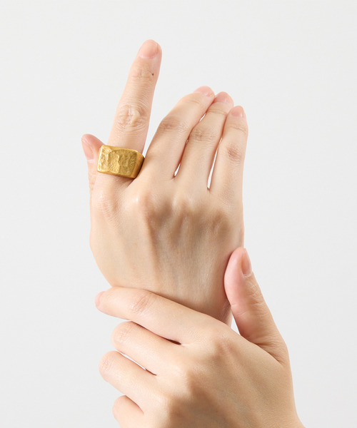GILD(ギルド)の「GILD ギルド / Curved top atypical wide ring シルバー925エイティピカルワイドリング / G251-RI01(リング・メンズ・シルバー/プラチナム/ゴールド・21号/19号/17号/15号/13号)」の22枚目の写真