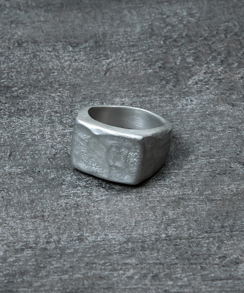 GILD(ギルド)の「GILD ギルド / Curved top atypical wide ring シルバー925エイティピカルワイドリング / G251-RI01(リング・メンズ・シルバー/プラチナム/ゴールド・21号/19号/17号/15号/13号)」の17枚目の写真