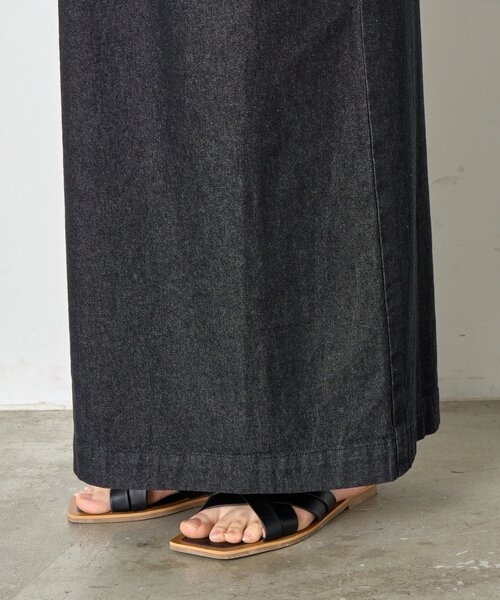 Jena espace merveilleux（ジェナ　エスパスメルヴェイユ）の「【夏でも履ける】Iラインデニムスカート（スカート・レディース・ブルー/ブラック・FREE）」の20枚目の写真