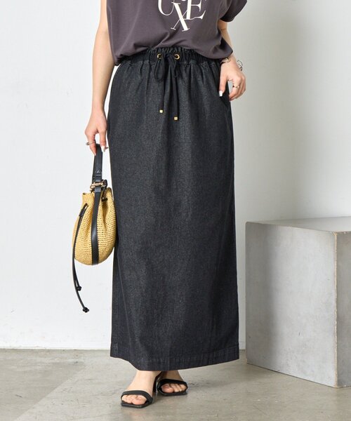 Jena espace merveilleux（ジェナ　エスパスメルヴェイユ）の「【夏でも履ける】Iラインデニムスカート（スカート・レディース・ブルー/ブラック・FREE）」の4枚目の写真