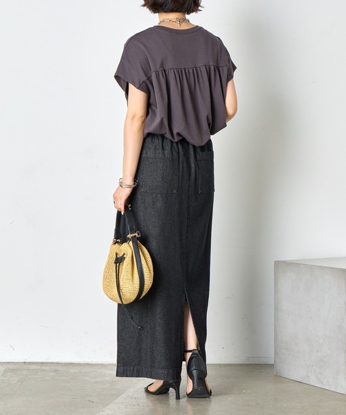 Jena espace merveilleux（ジェナ　エスパスメルヴェイユ）の「【夏でも履ける】Iラインデニムスカート（スカート・レディース・ブルー/ブラック・FREE）」の3枚目の写真