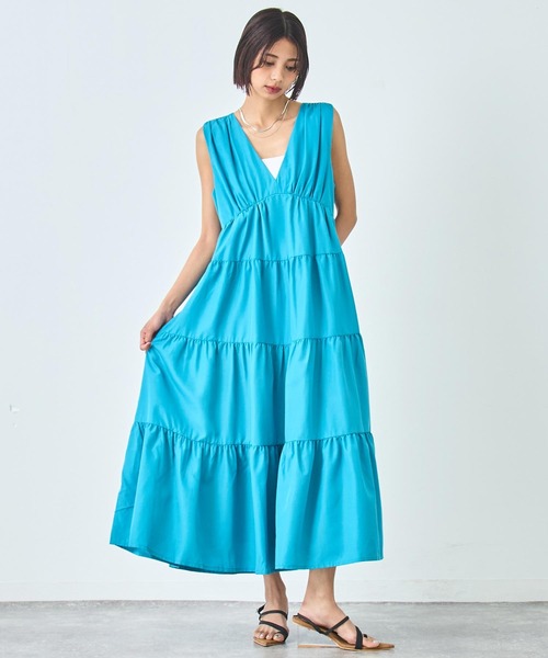 ANAP(アナップ)の「ティアード ロング ノースリーブ ワンピース(ワンピース・レディース・ブラック/ブルーグリーン/ホワイト・FREE)」の6枚目の写真