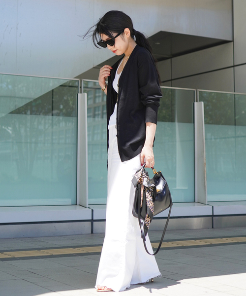 Fine Cotton Vネック　カーディガン ホワイト　白　美品 Fine Cotton Vネック カーディガン（ニット／セーター）｜Deuxieme