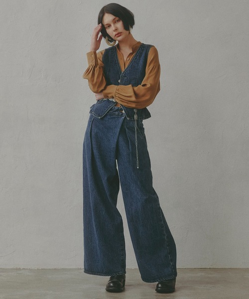 SOMETHING（サムシング）の「【GISELe 10月号掲載】atelier SOMETHING WRAP WIDE PANTS/アトリエサムシングラップワイドパンツ（デニムパンツ・レディース・ブラック系その他/インディゴブルー/ブルー・X-SMALL/SMALL/MEDIUM）」の17枚目の写真