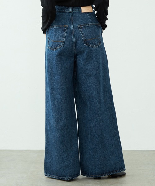 SOMETHING（サムシング）の「【GISELe 10月号掲載】atelier SOMETHING WRAP WIDE PANTS/アトリエサムシングラップワイドパンツ（デニムパンツ・レディース・ブラック系その他/インディゴブルー/ブルー・X-SMALL/SMALL/MEDIUM）」の14枚目の写真