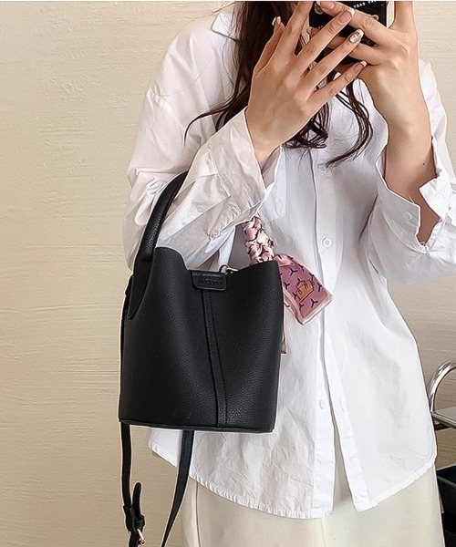 blackdia ocean(ブラックダイヤオーシャン)の「blackdia ocean ボウタイスカーフ付 2WAYバケットバッグ(ショルダーバッグ・レディース・アイボリー/ブラック/イエロー/ラベンダー/ピンク・FREE)」の7枚目の写真