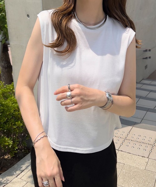 KOBE LETTUCE（コウベレタス）の「ラウンドカットインナータンクトップス（タンクトップ・レディース・オフホワイト/ブラック/ホワイト系/ブラック系・M-Short/M-Long）」の20枚目の写真