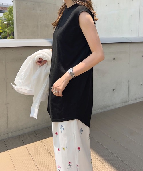 KOBE LETTUCE（コウベレタス）の「ラウンドカットインナータンクトップス（タンクトップ・レディース・オフホワイト/ブラック/ホワイト系/ブラック系・M-Short/M-Long）」の8枚目の写真