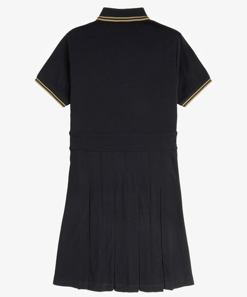 FRED PERRY（フレッドペリー）の「Tipped Pleated Tennis Dress／ティップラインプリーツテニスワンピース（ワンピース・レディース・ブラック/ブラック×ゴールド・10/8）」の19枚目の写真