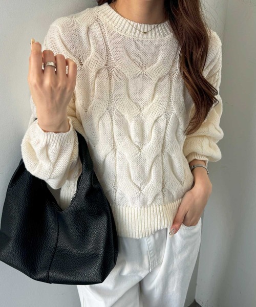 nelliy.（ネルリー）の「カラーケーブルニット（ニット/セーター・レディース・レッド/アイボリー・MEDIUM）」の5枚目の写真